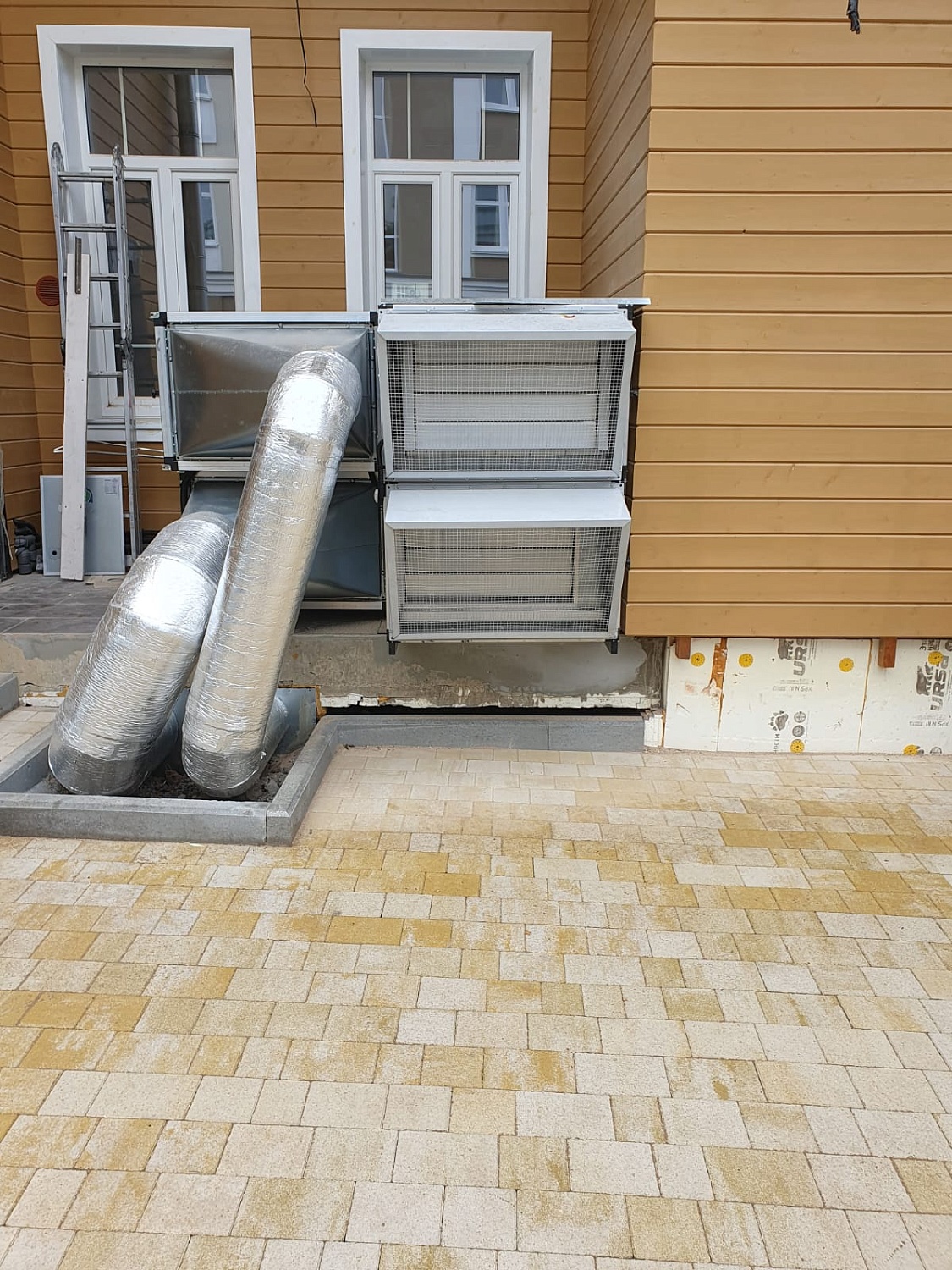 Система вентиляции для офисного здания 