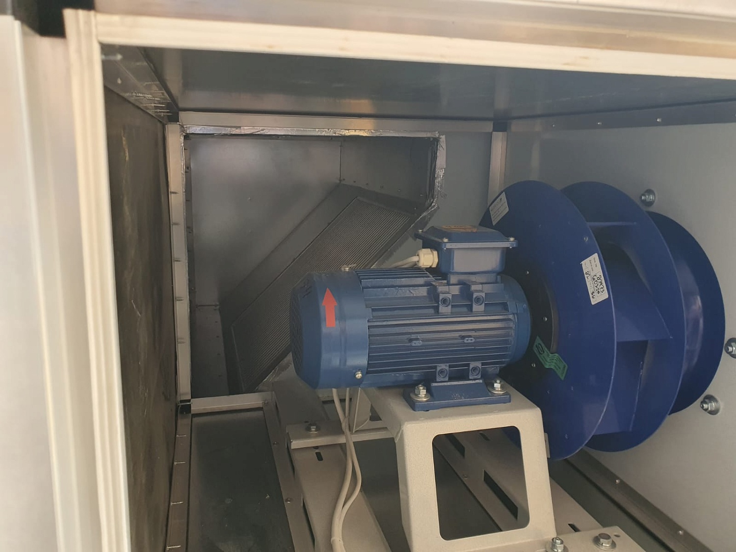 Система вентиляции для офисного здания 